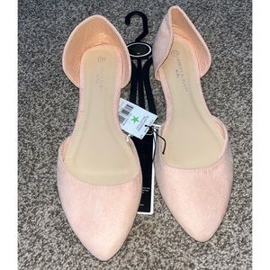 NWT Charles Albert New York Light Pink Pointed Flats Size 10